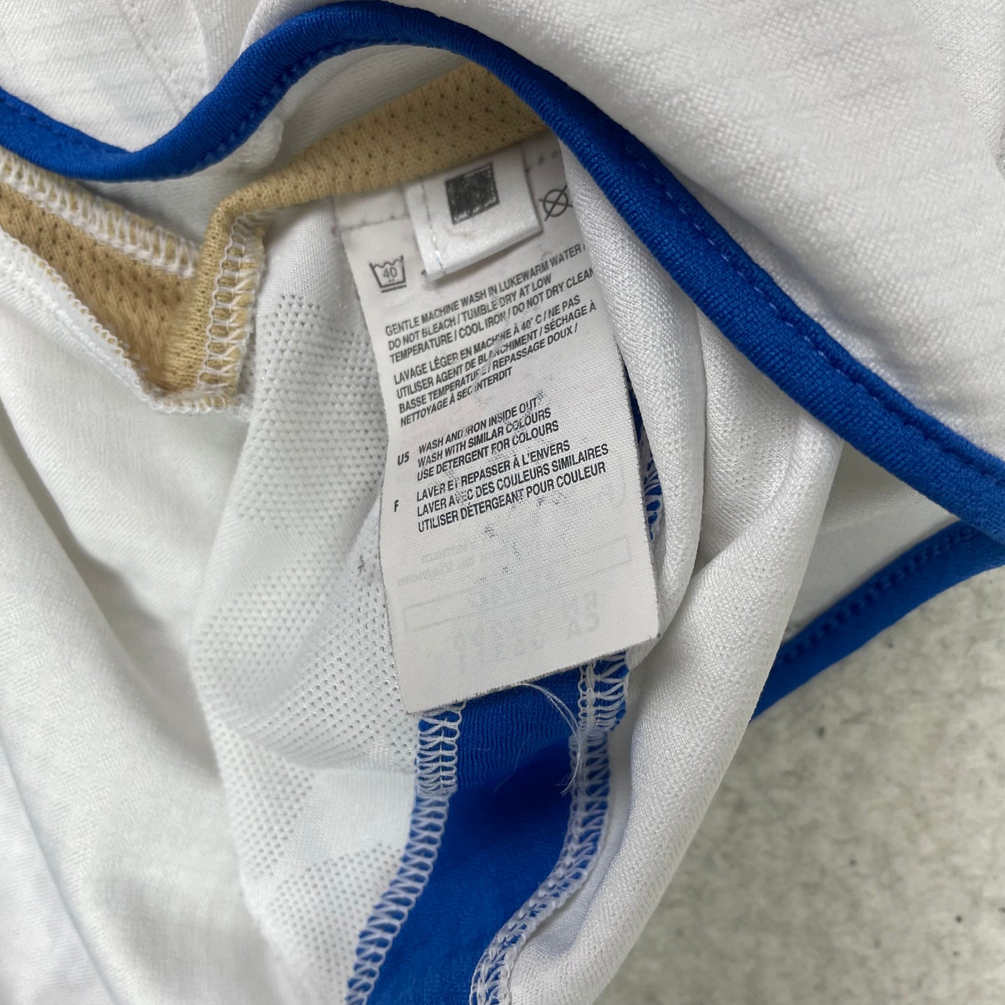 Vintage Puma Italy FIGC National Team Soccer Jersey White Blue