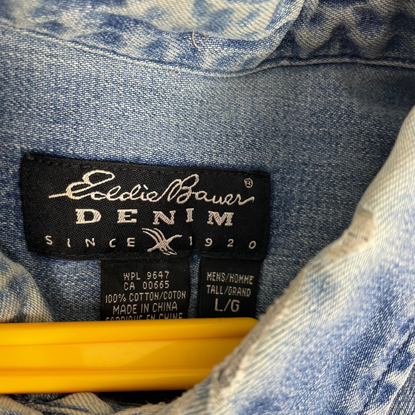 Vintage Eddie Bauer Medium Wash Denim Button Up Shirt