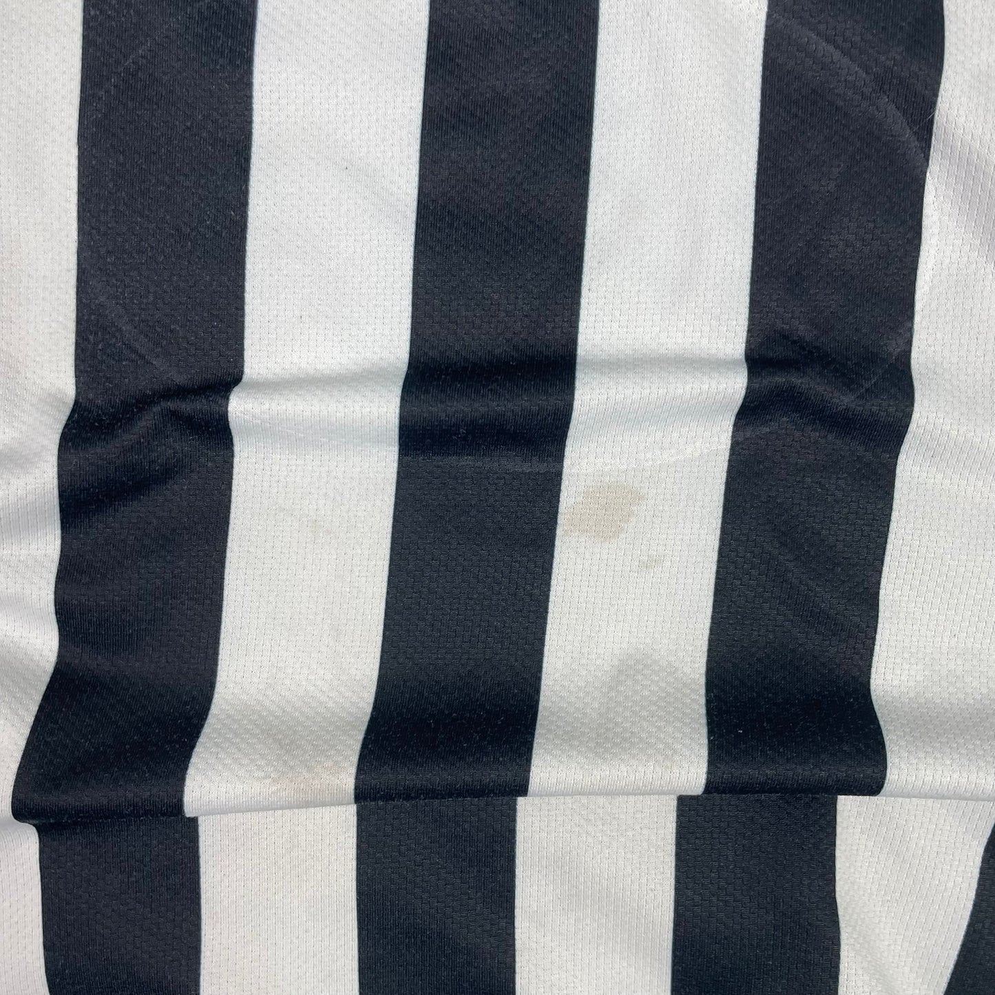 Nike Juventus Football 2006 2007 Striped Home Jersey