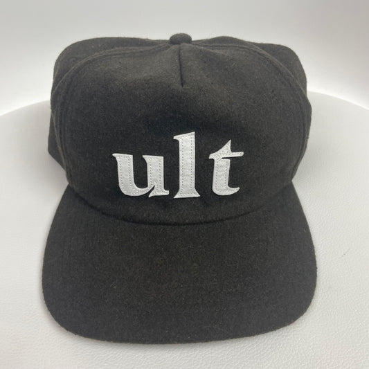 Core Logo Ultimes 100% Wool Snapback Hat