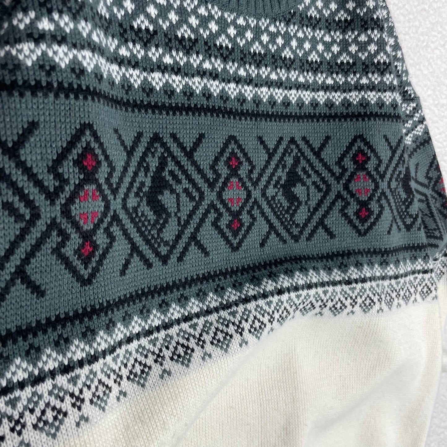 Vintage Fair Isle Nordic Ski Pattern Crewneck Sweater