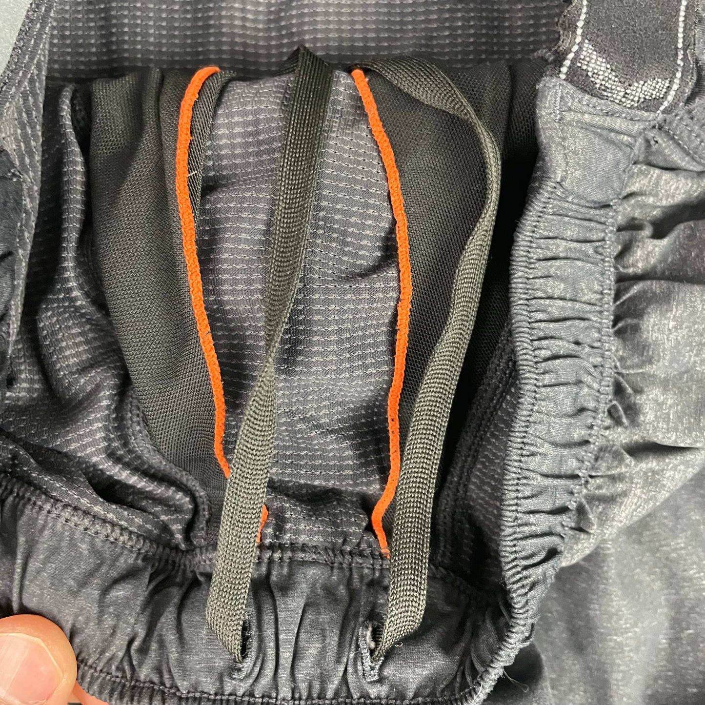 SAXX Pilot 2N1 Men's Athletic Training Shorts Black BallPark Pouch
