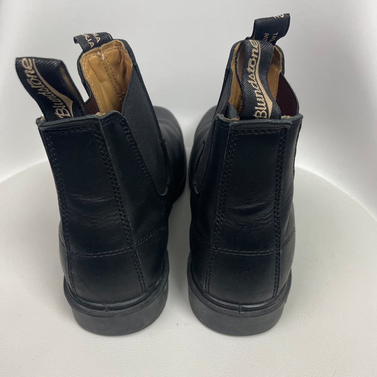 Blundstone Black Leather Chelsea Boots 9.5