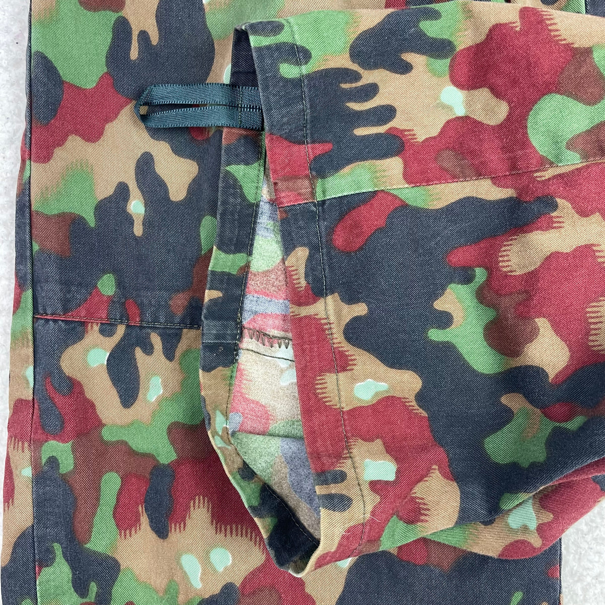 Vintage Swiss Hess Alpenflage Camo Military Cargo Pants 33x31