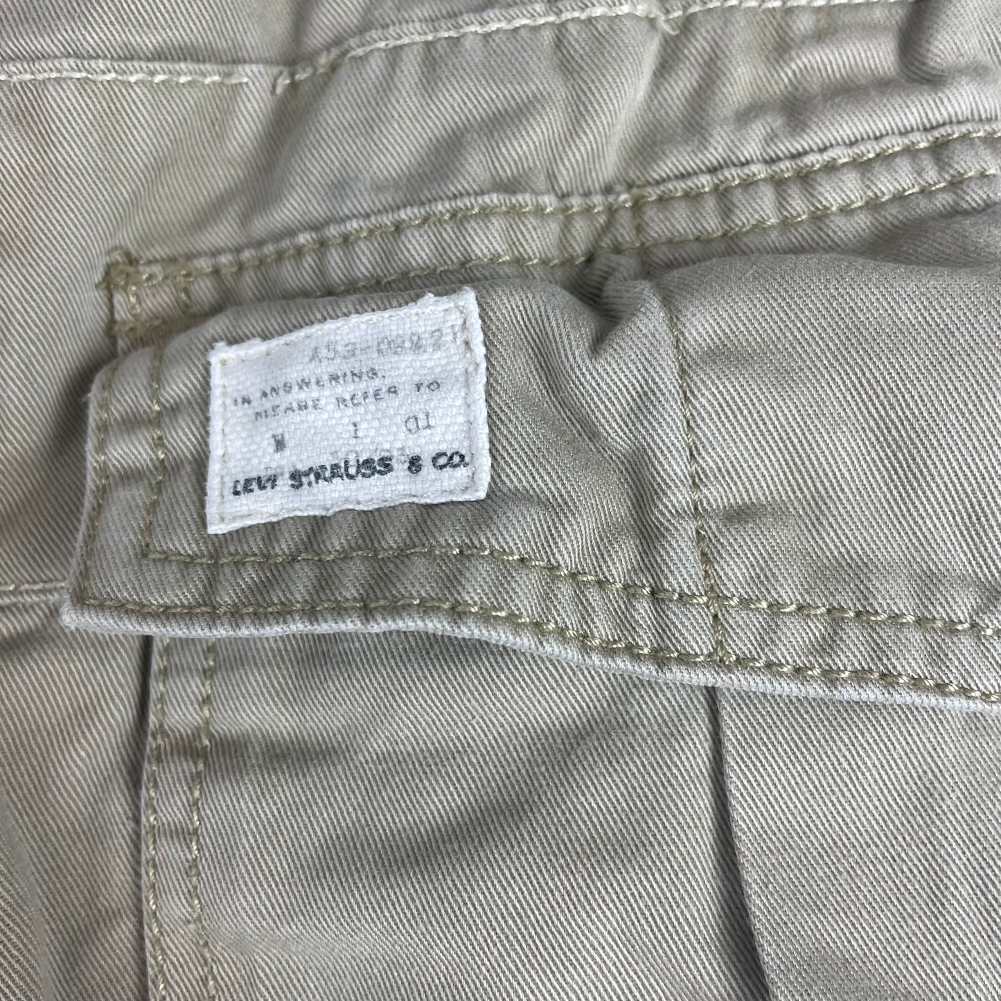Vintage Levis Loose Straight Cargo Baggy Utility Tan Pants