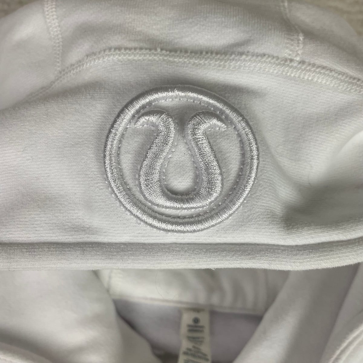 Lululemon White Scuba Full Zip Hoodie 10 Thumbholes Minimalist Casual