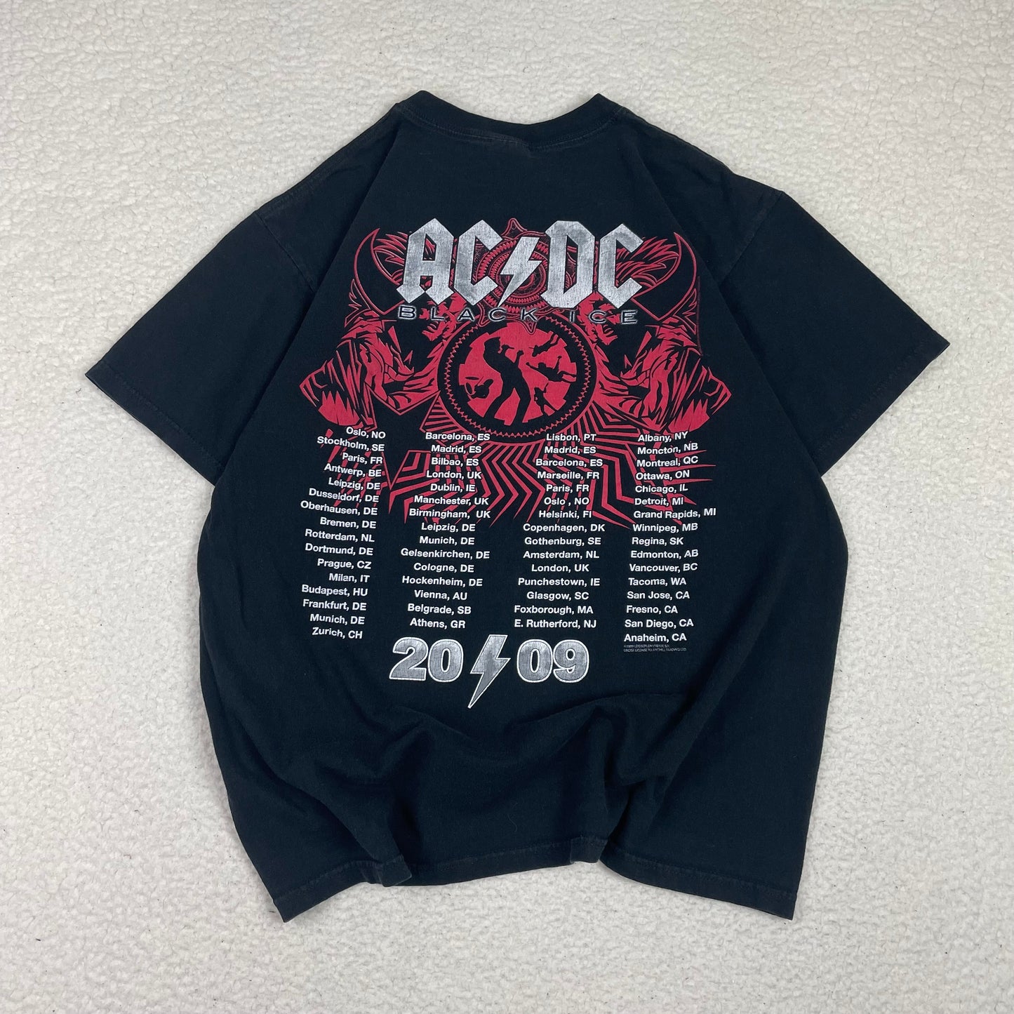 Vintage AC DC Black Ice Tour 2008 2009 Shirt