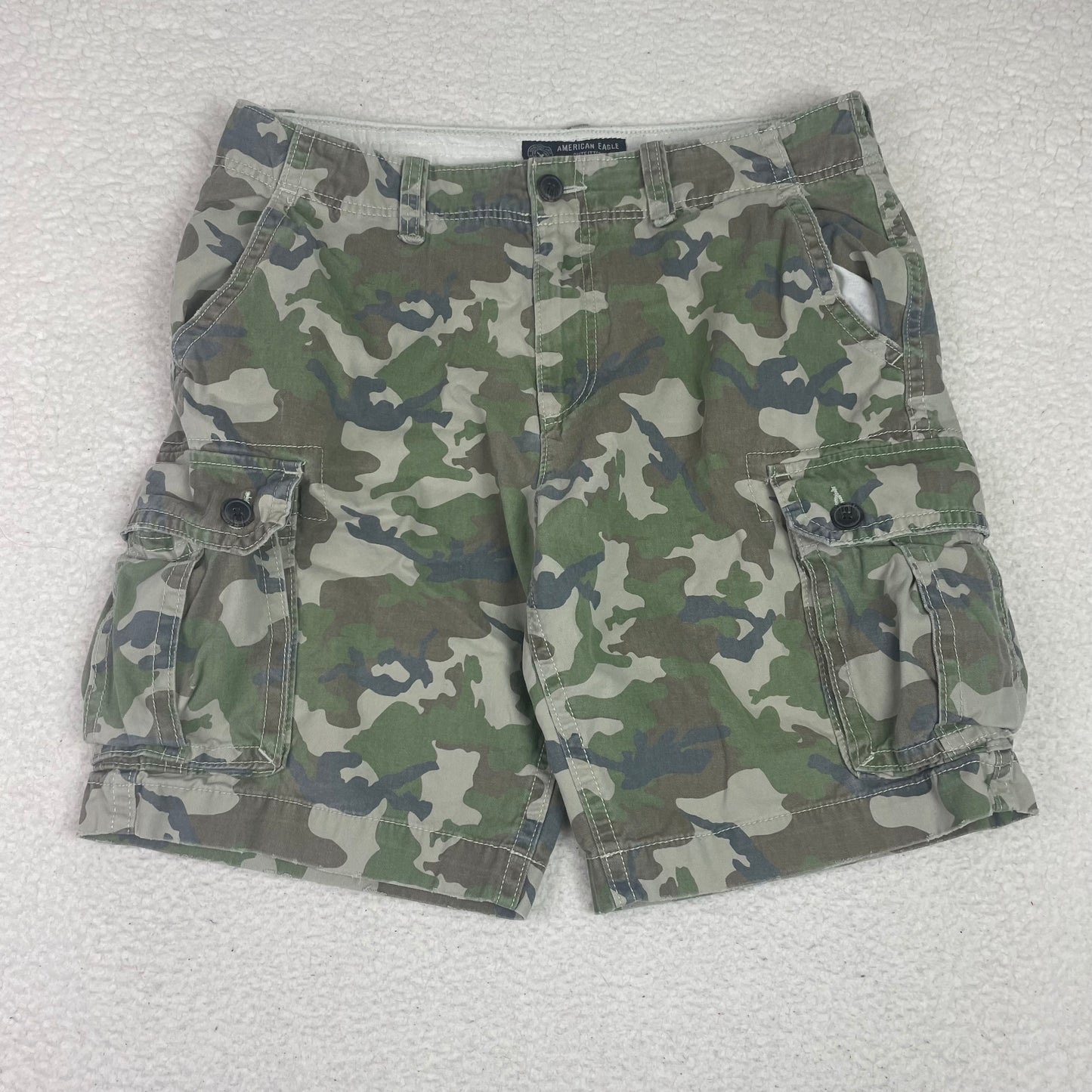 American Eagle Woodland Camo Baggy Cargo Shorts