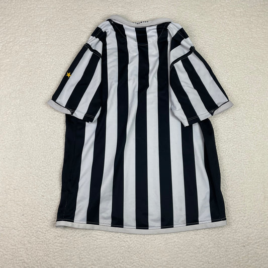 Nike Juventus Football 2006 2007 Striped Home Jersey
