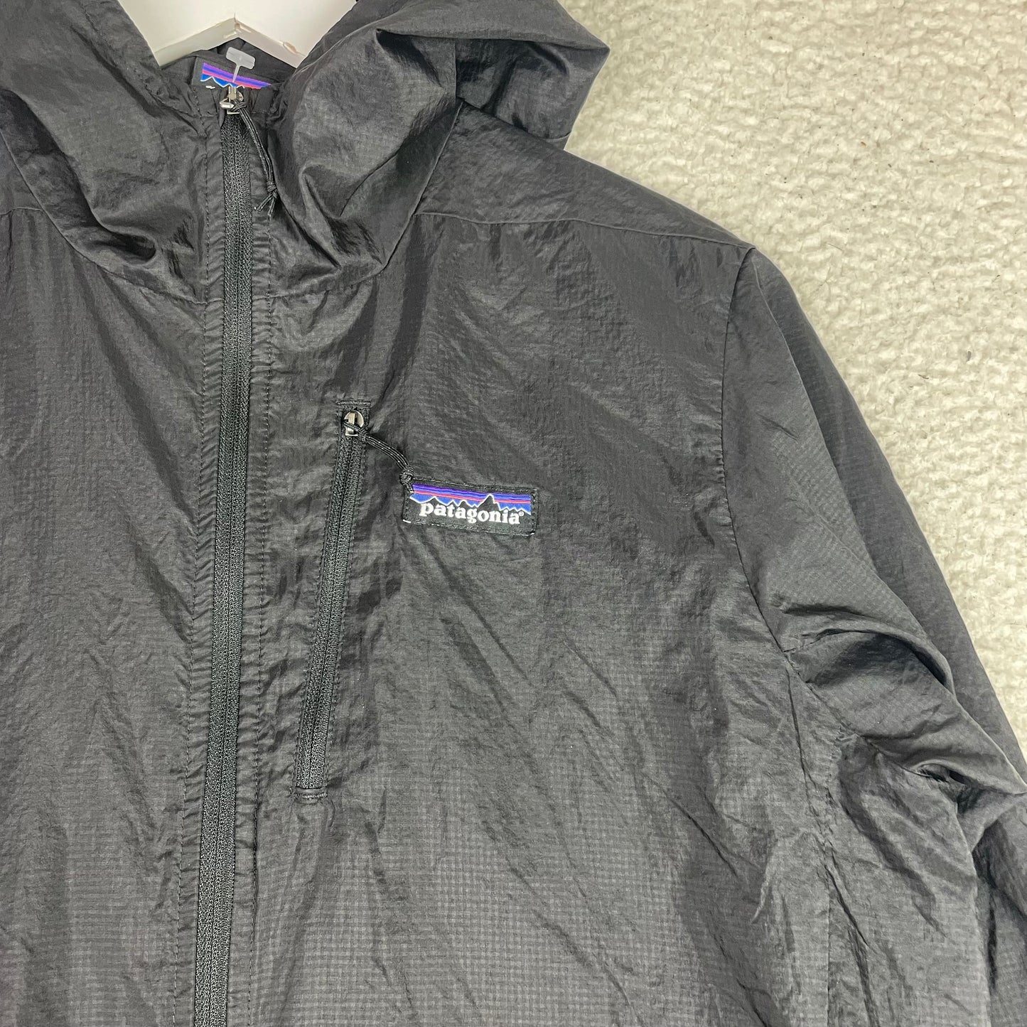 Patagonia Houdini Black Hooded Full Zip Windbreaker Jacket