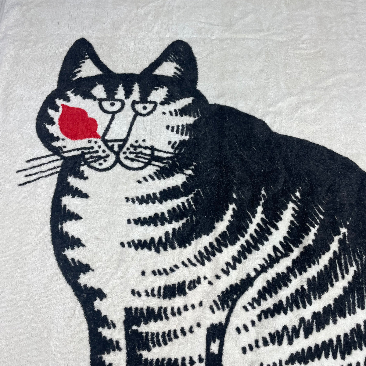 Vintage Burlington White B. Kliban Love A Cat Graphic Terry Towel One Size