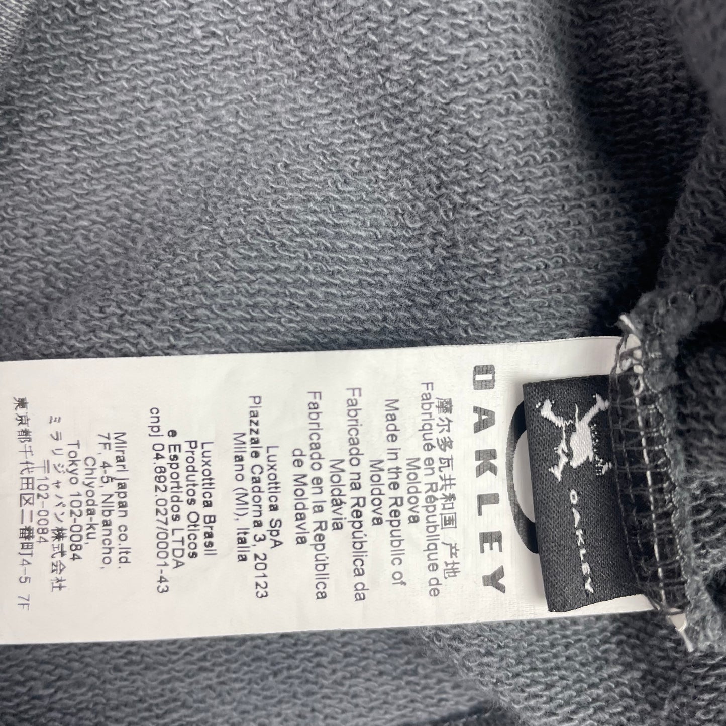 Y2K Center Logo Oakley Grey Graphic Logo Pullover Hoodie
