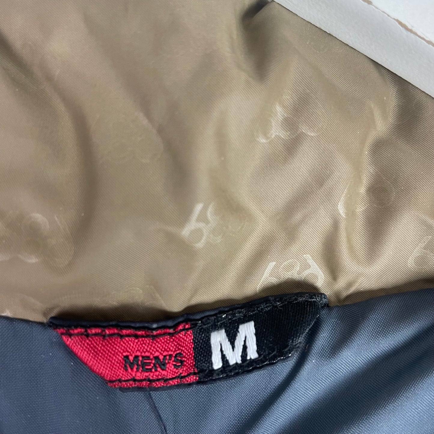 686 Men's Black All-Over Logo Print Puffer Jacket