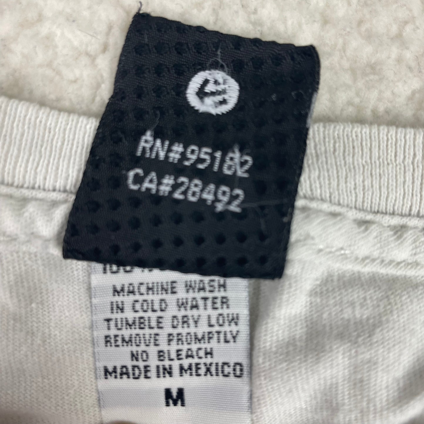 Y2K Etnies Graphic Distress Graphic Shirt