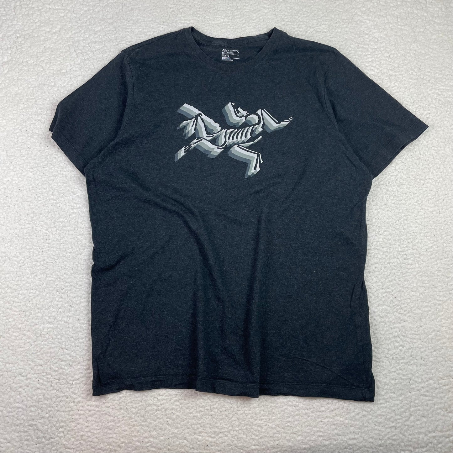Arc'teryx Heather Dark Gray Geometric Graphic Shirt