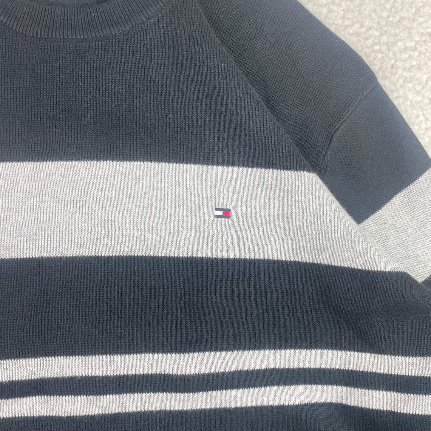 Tommy Hilfiger Knit Horizontal Stripe Gray Navy Blue Sweater