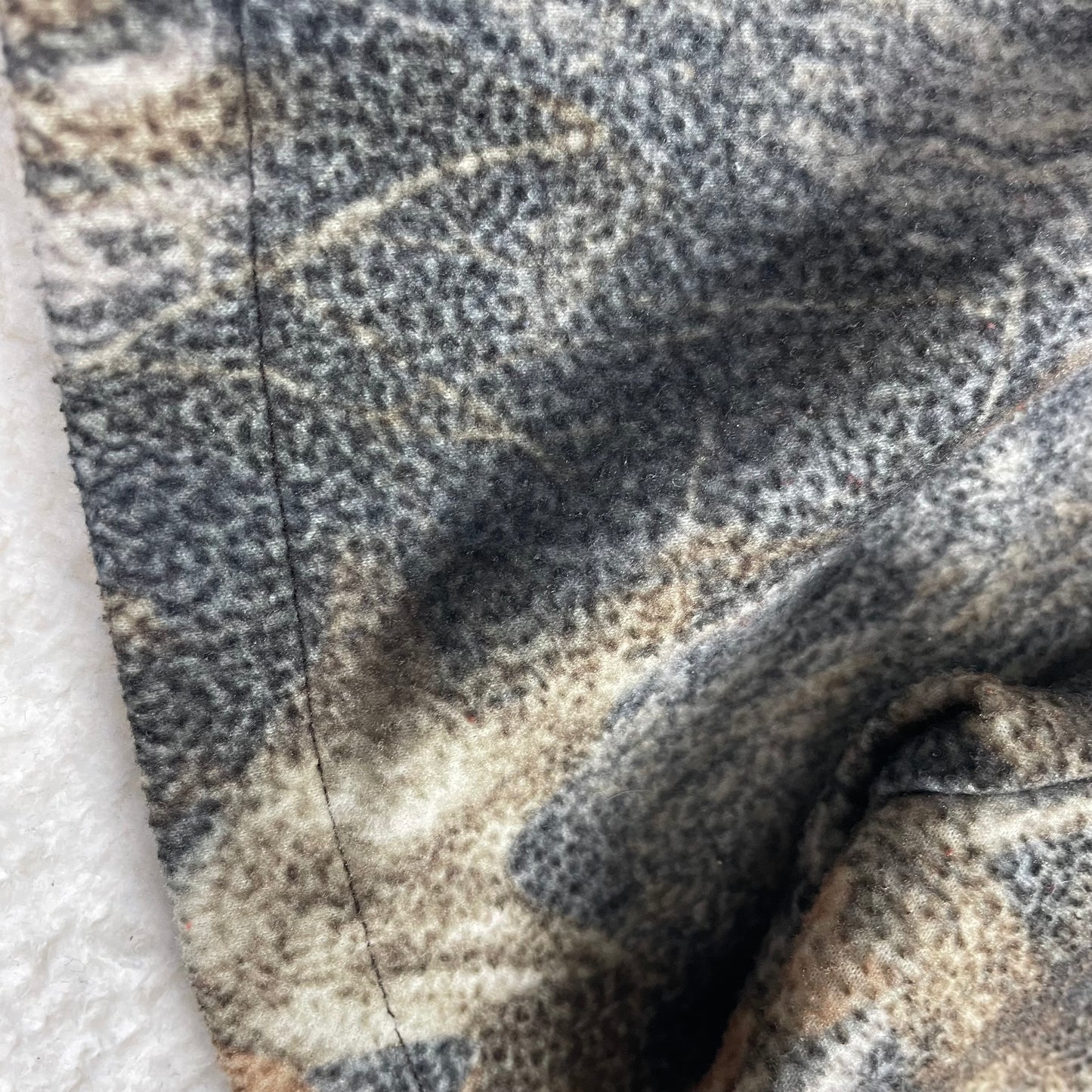 Vintage Single Stitch Realtree Hunting Camo Ringer Shirt