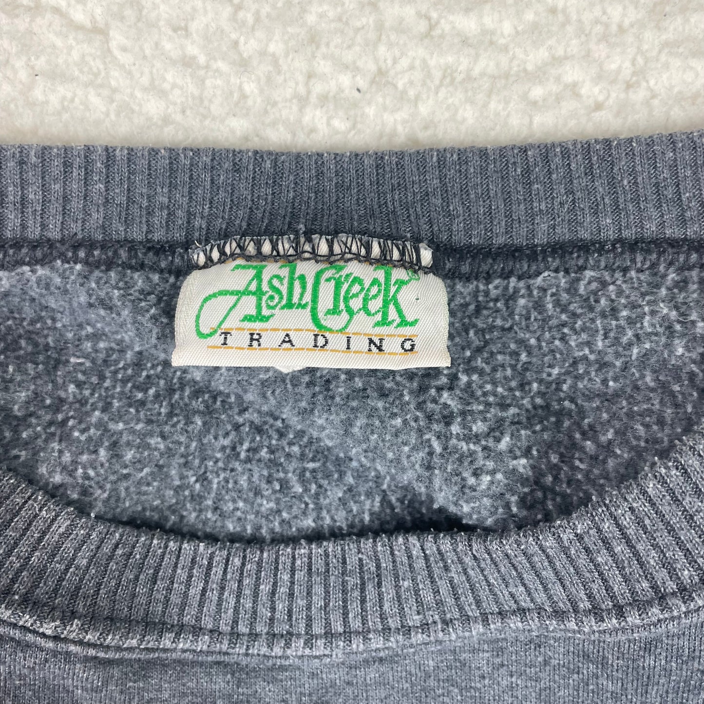 Vintage Eagles Spirit Animal Pullover Sweatshirt