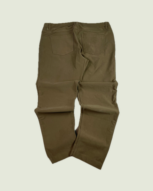 Lululemon Commission Khaki Stretch ABC Utilitech Pants