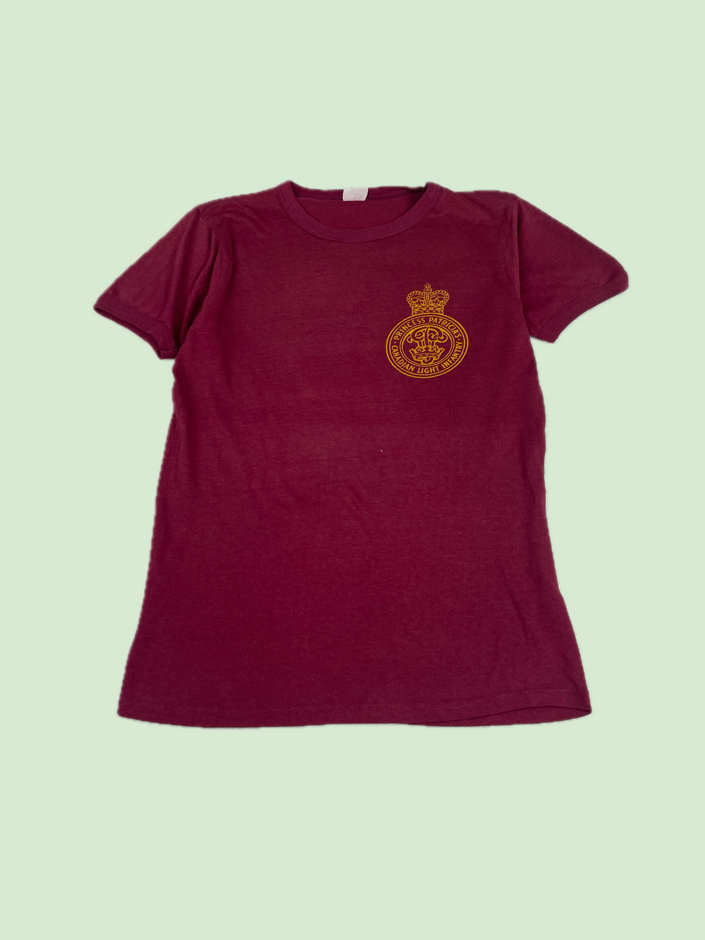 Vintage PPCLI Canadian Light Infantry Maroon Graphic T-Shirt