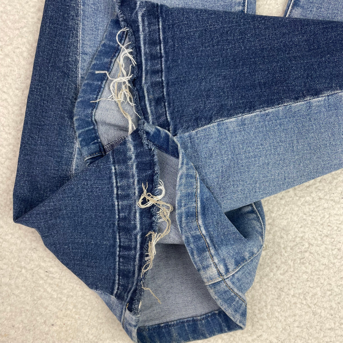 Gap Two-Tone Medium Indigo '70s Flare High Rise Panelled Jeans 28 Raw Hem