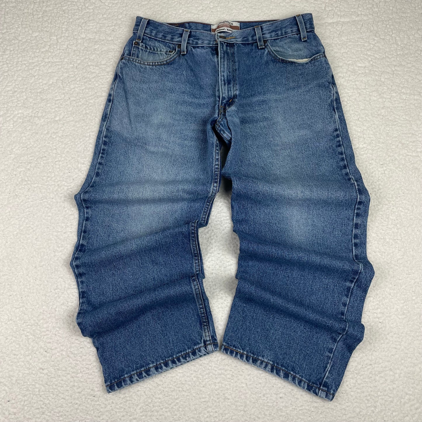 Levis Super Baggy Relaxed Fit Medium Wash Jeans