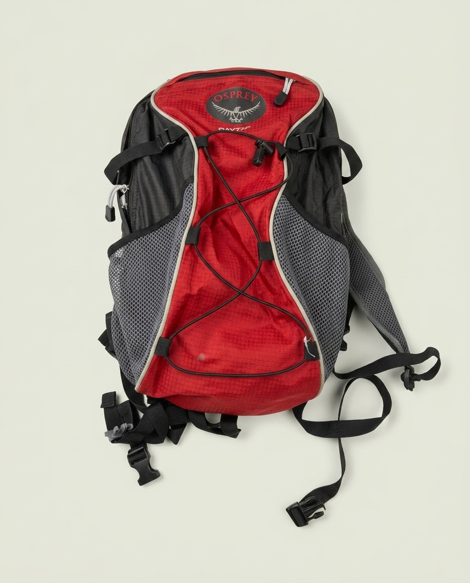 Osprey Red Black Daylite Backpack OS Gorpcore Hiking Outdoors