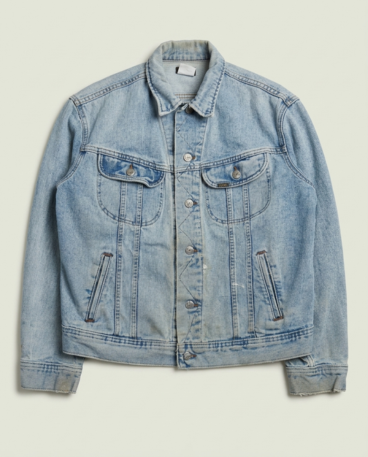 Vintage Lee Light Wash Denim Riveted Trucker Jacket Large Distressed
